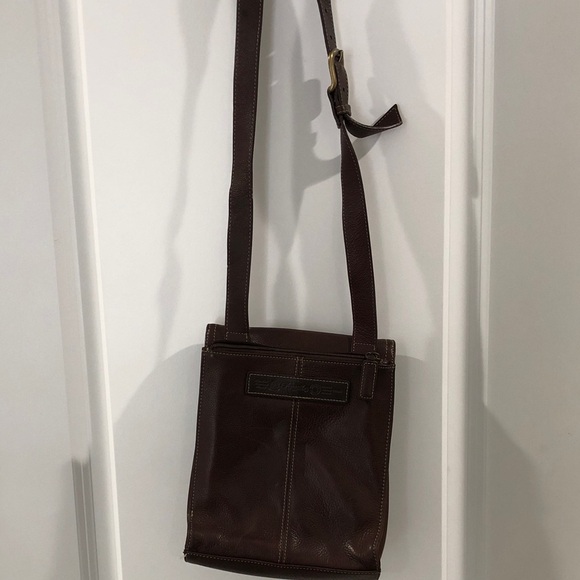 Fossil Dark Brown Crossbody # 75082 Genuine Pebble Leather Messenger Bag EUC - Picture 2 of 16